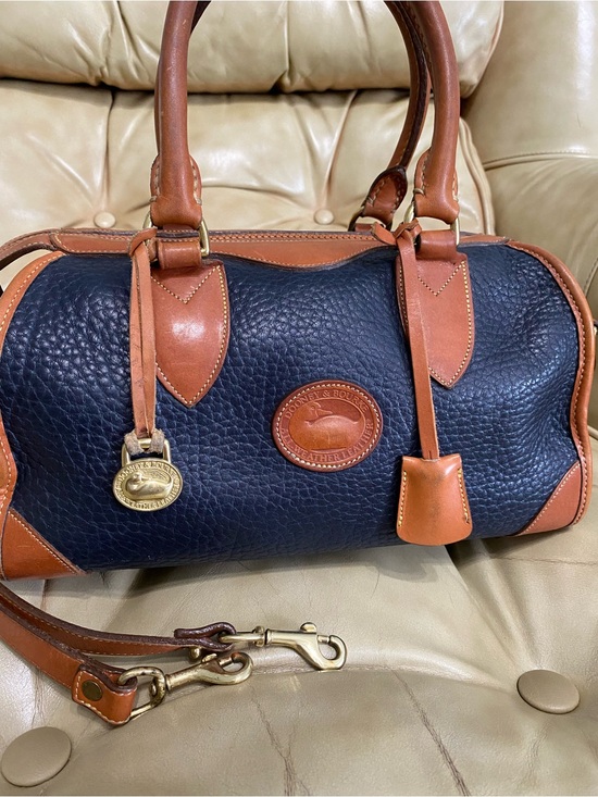 Dooney & Bourke Handbags - Vintage Navy Dooney & Bourke Gladstone Satchel w/Lock AWL Leather Doctor